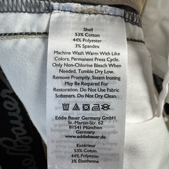 Eddie Bauer Men's Flex Wrinkle-Resistant Sport Chinos - Classic - Picture 7 of 9